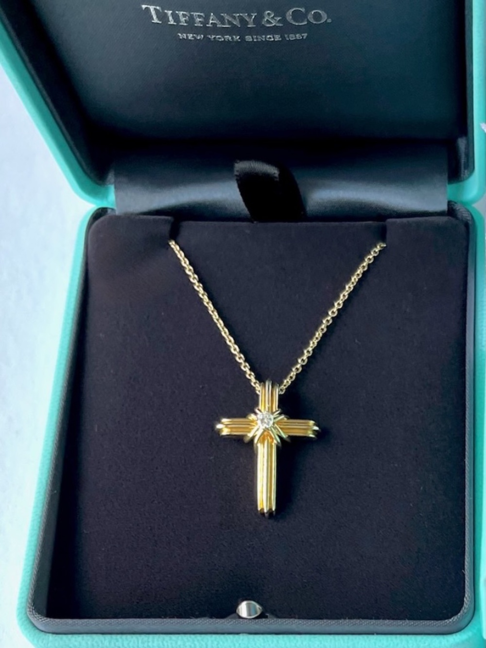 18K TIFFANY & CO. Classic Diamond X Cross Pendant 18" Necklace w/Gift Packaging